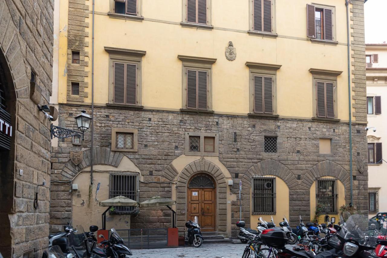 Eclectic Apartment In Santa Croce Florencia Exterior foto